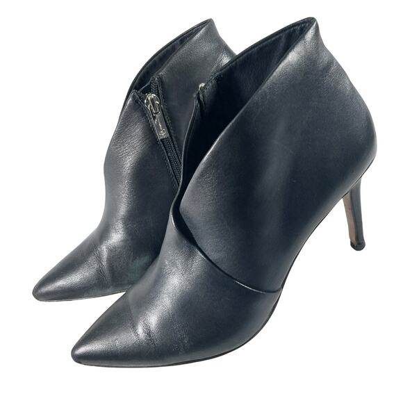 JESSICA SIMPSON! BLACK GENUINE LEATHER CRISS CROSS DEEP V FRONT BOOTS! SZ 9M - Picture 11 of 11